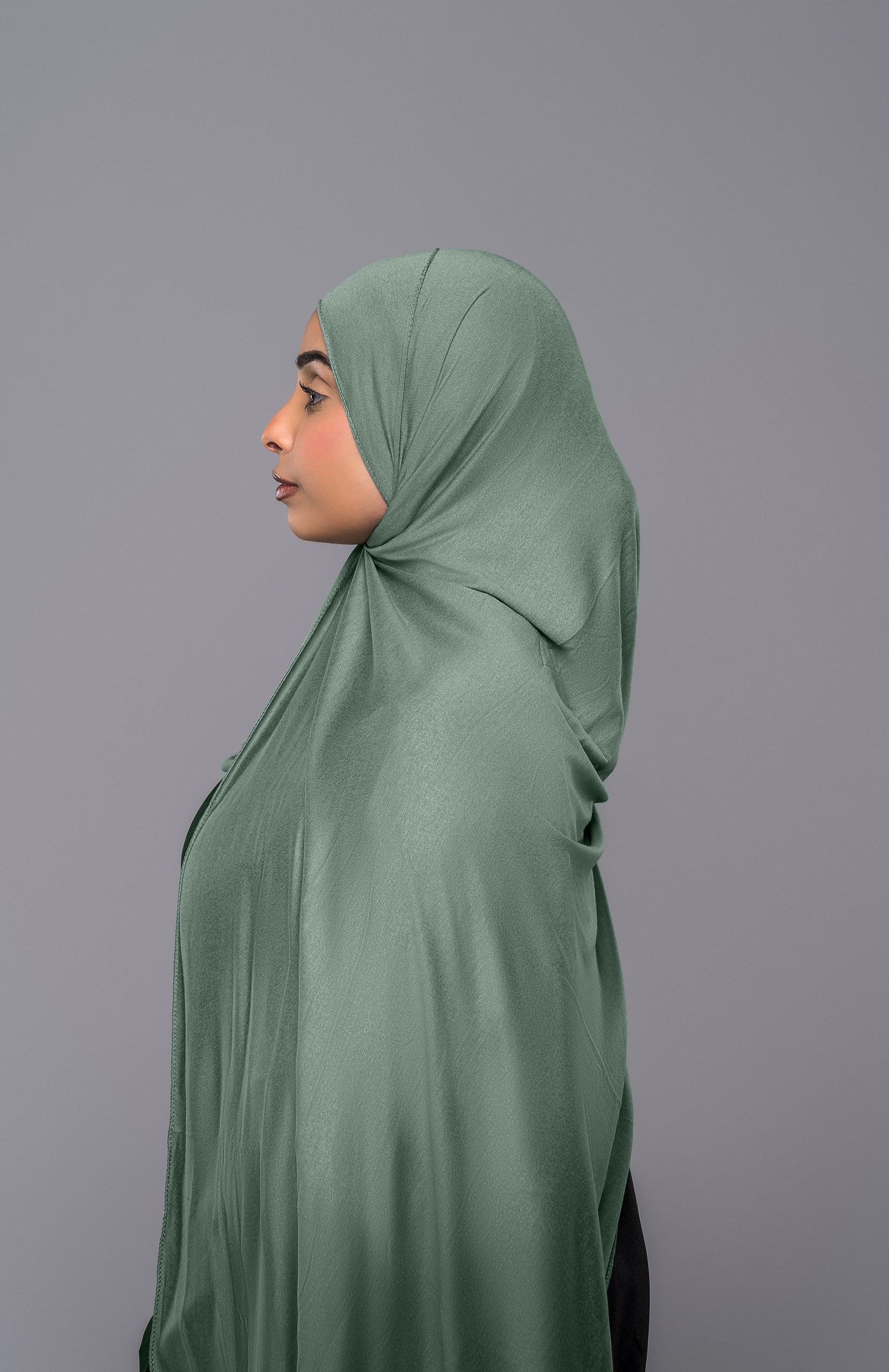 Soft Jersey Hijab in Minze - Zaytouna