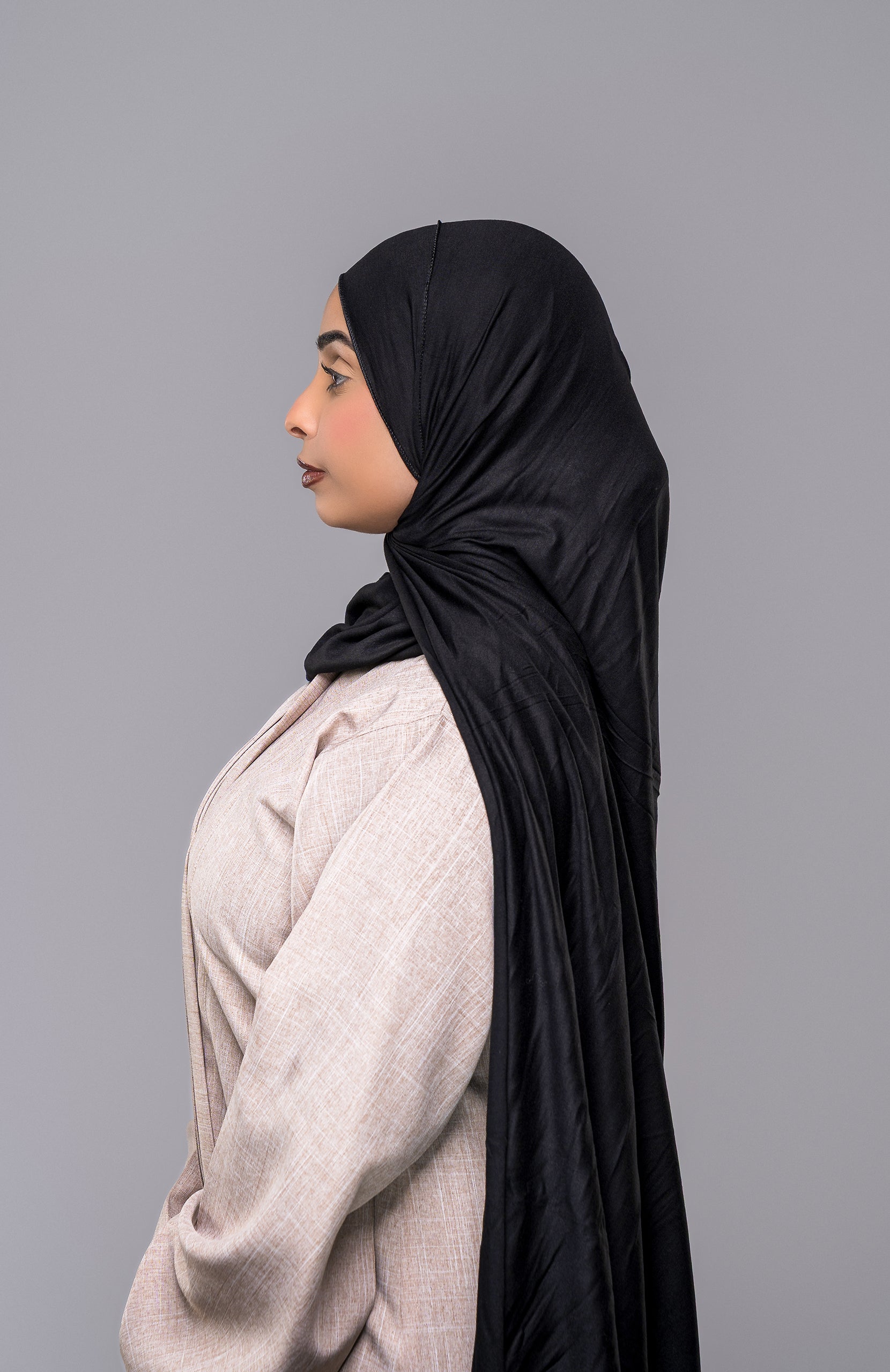 Soft Jersey Hijab in Nachtschwarz - Zaytouna