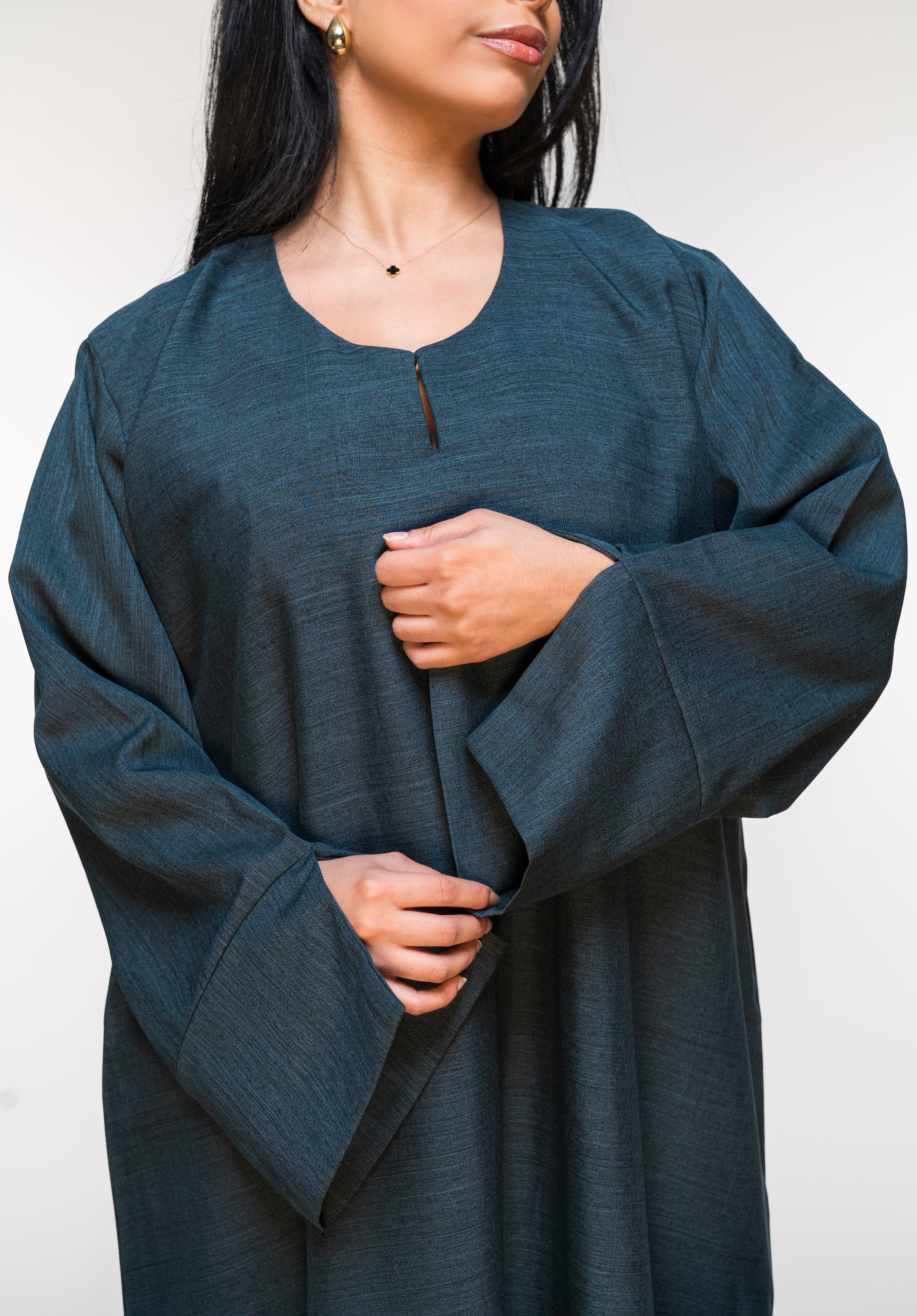 Abaya in Graphitblau - Set mit Hijab - Zaytouna