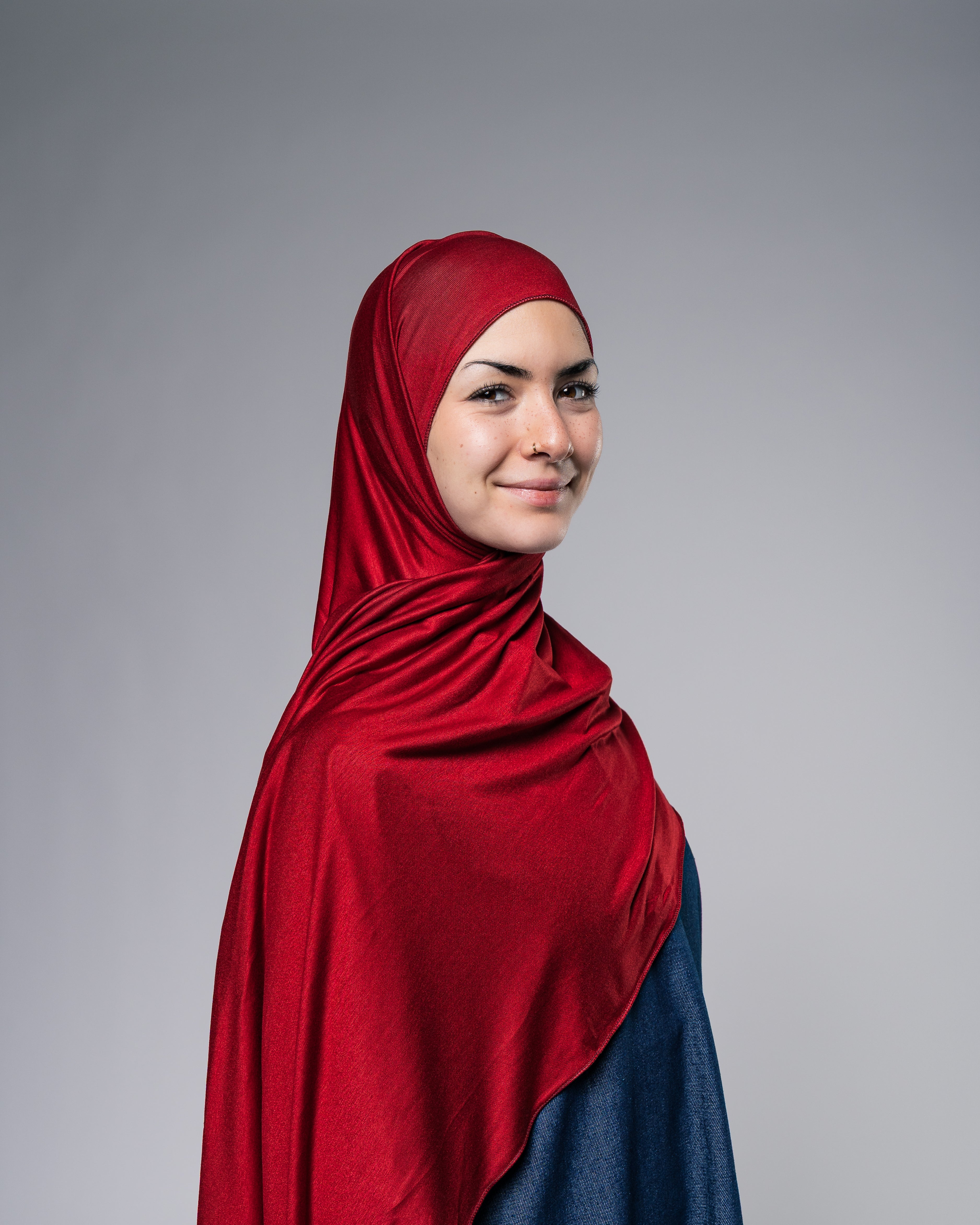 Soft Jersey Hijab in Safiya Rot - Zaytouna