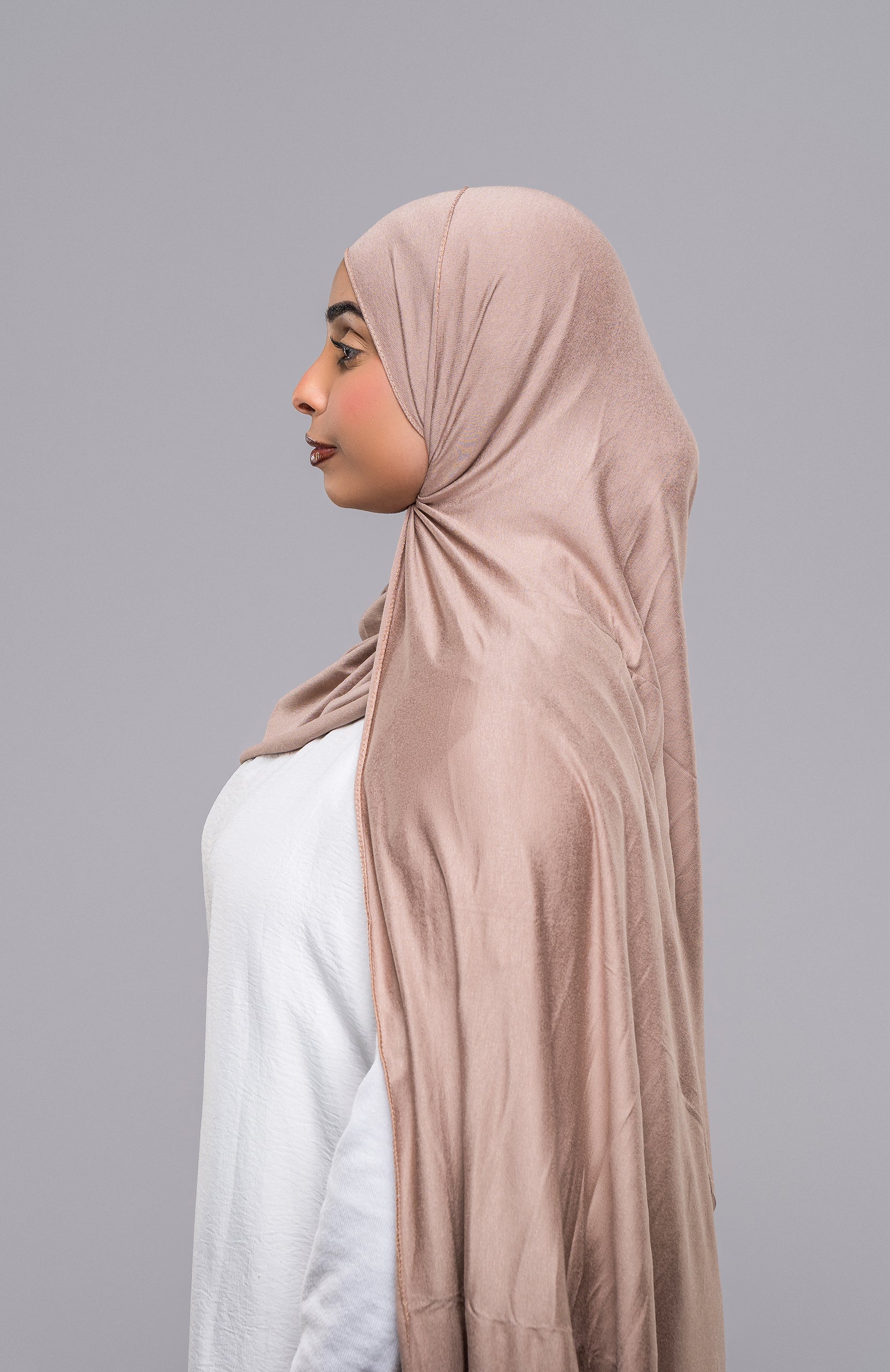 Soft Jersey Hijab in Taupe-Rosé - Zaytouna